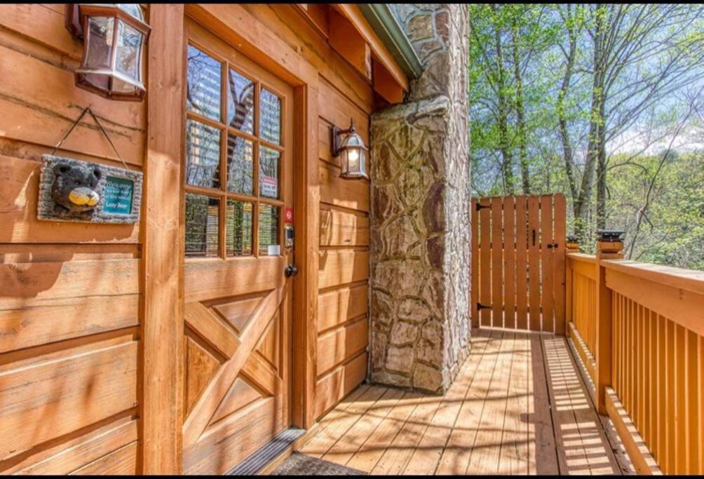Lazy Bear Cabin Sevierville Εξωτερικό φωτογραφία