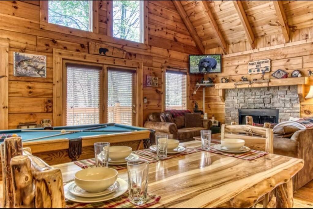 Lazy Bear Cabin Sevierville Εξωτερικό φωτογραφία