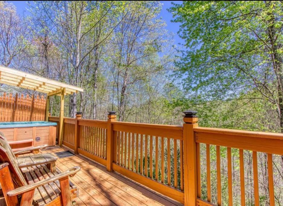 Lazy Bear Cabin Sevierville Εξωτερικό φωτογραφία